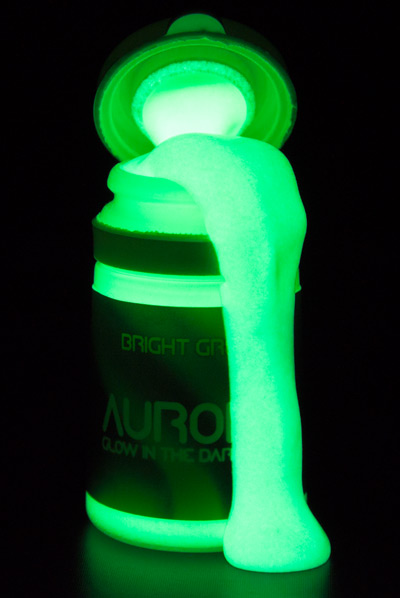 Aurora – Glow In The Dark Paint – SpaceBeams